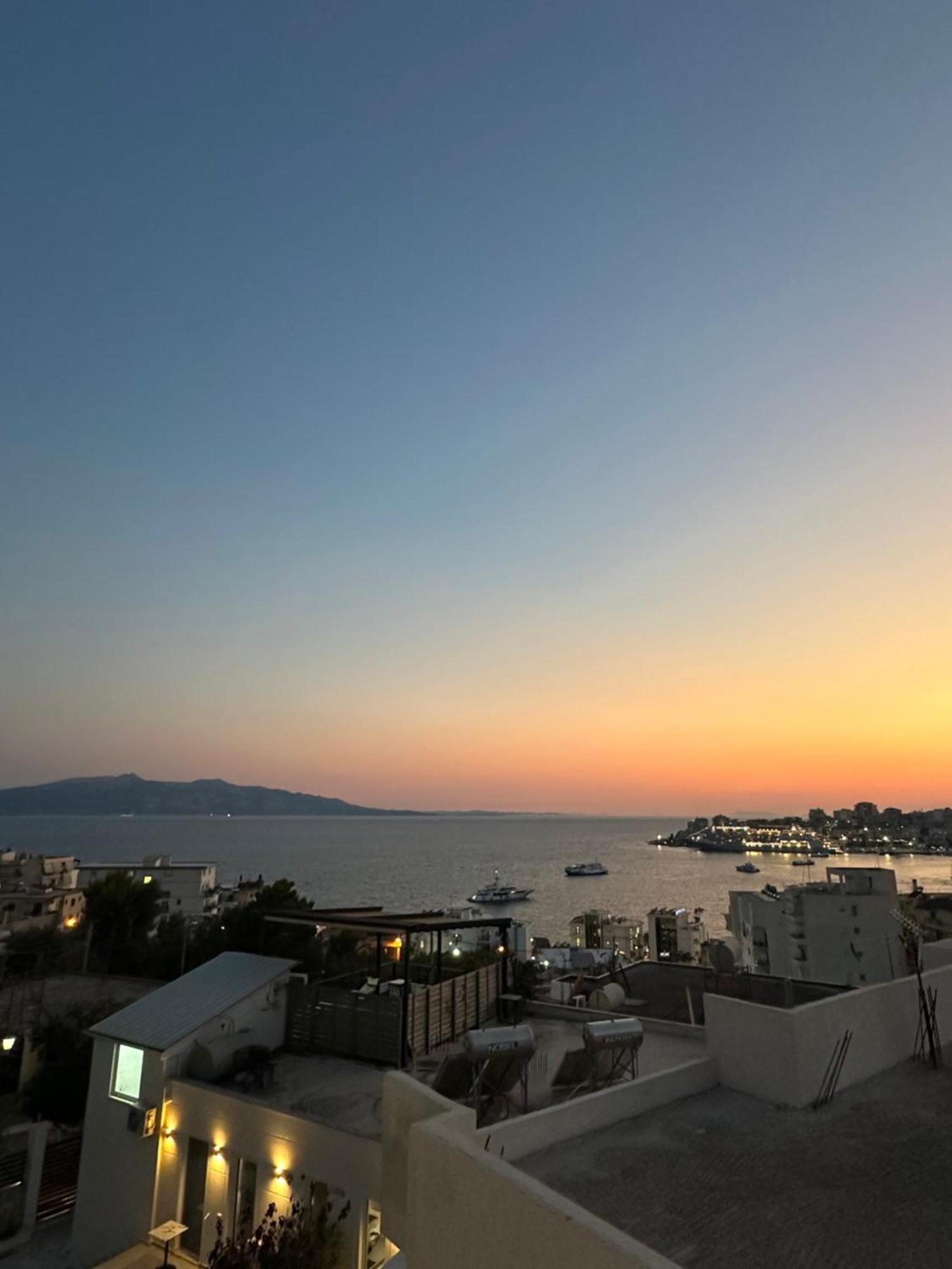 Io'S Apartments Sarandë Exteriör bild
